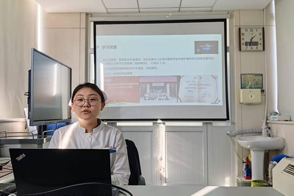 北京地壇醫(yī)院舉辦2025年度護(hù)理學(xué)術(shù)收獲分享會(huì)